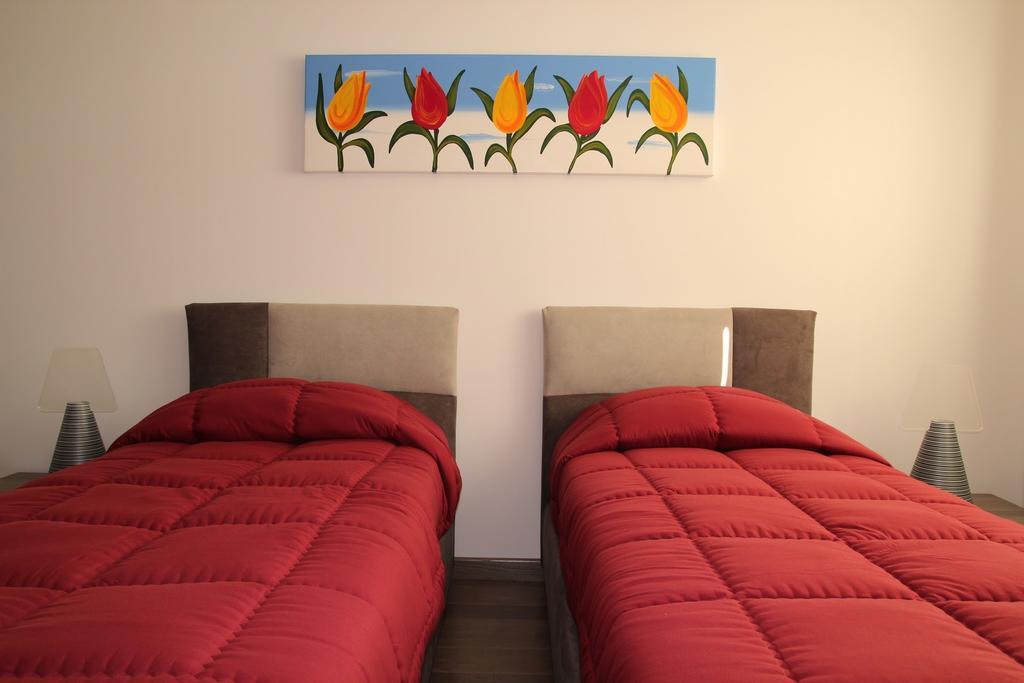 Suite Rosso & Nero Lecce Extérieur photo