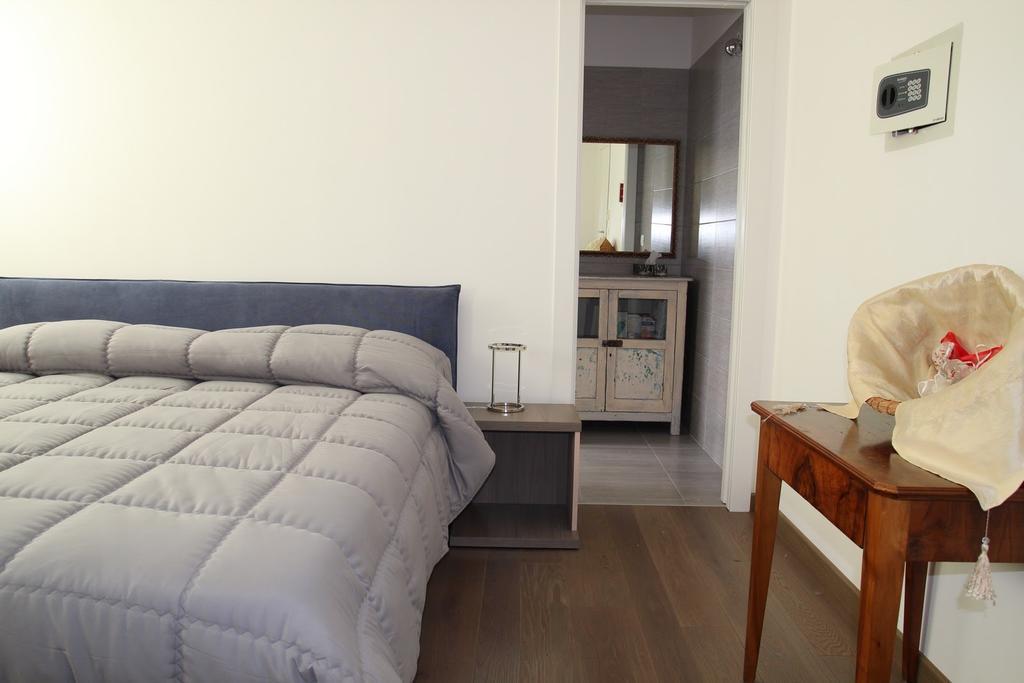 Suite Rosso & Nero Lecce Extérieur photo